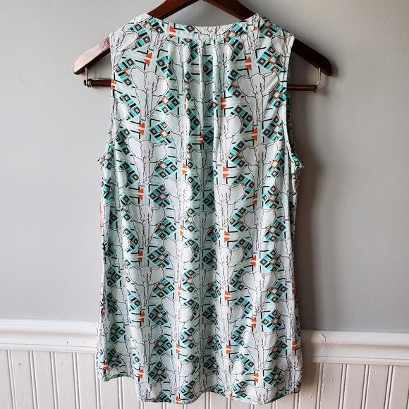 Sleeveless Rayon Tribal Elephant Half Button V-neck Tunic Blouse Medium(COPY) - Picture 9 of 16